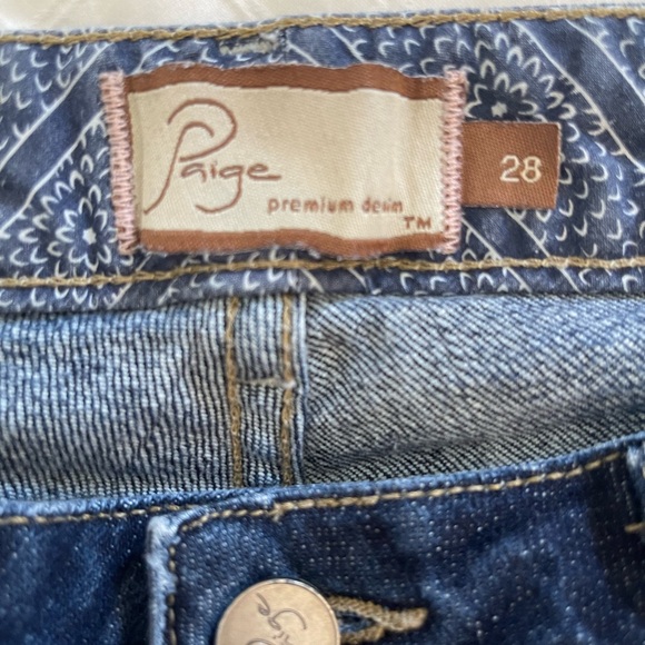 Paige - Picture 2 of 3